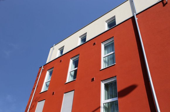 Travaux de ravalement de façade à accès difficile par cordiste à Montfermeil